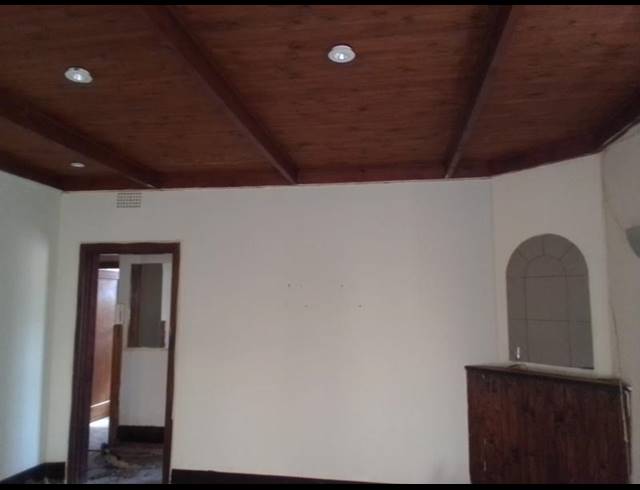 3 BEDROOM PROPERTY TO RENT IN SOUTH HILLS